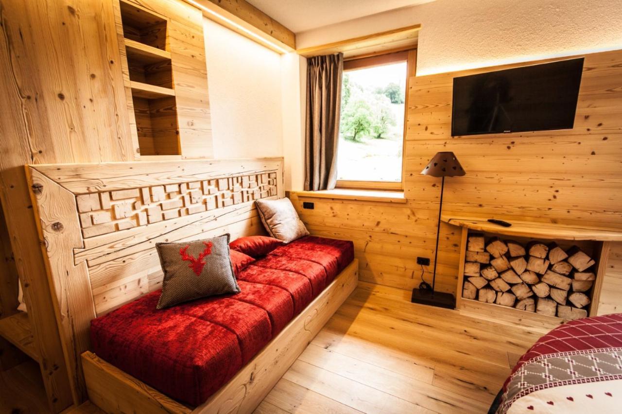 Mas Dei Bati Bed & Breakfast Pracorno di Rabbi Ngoại thất bức ảnh