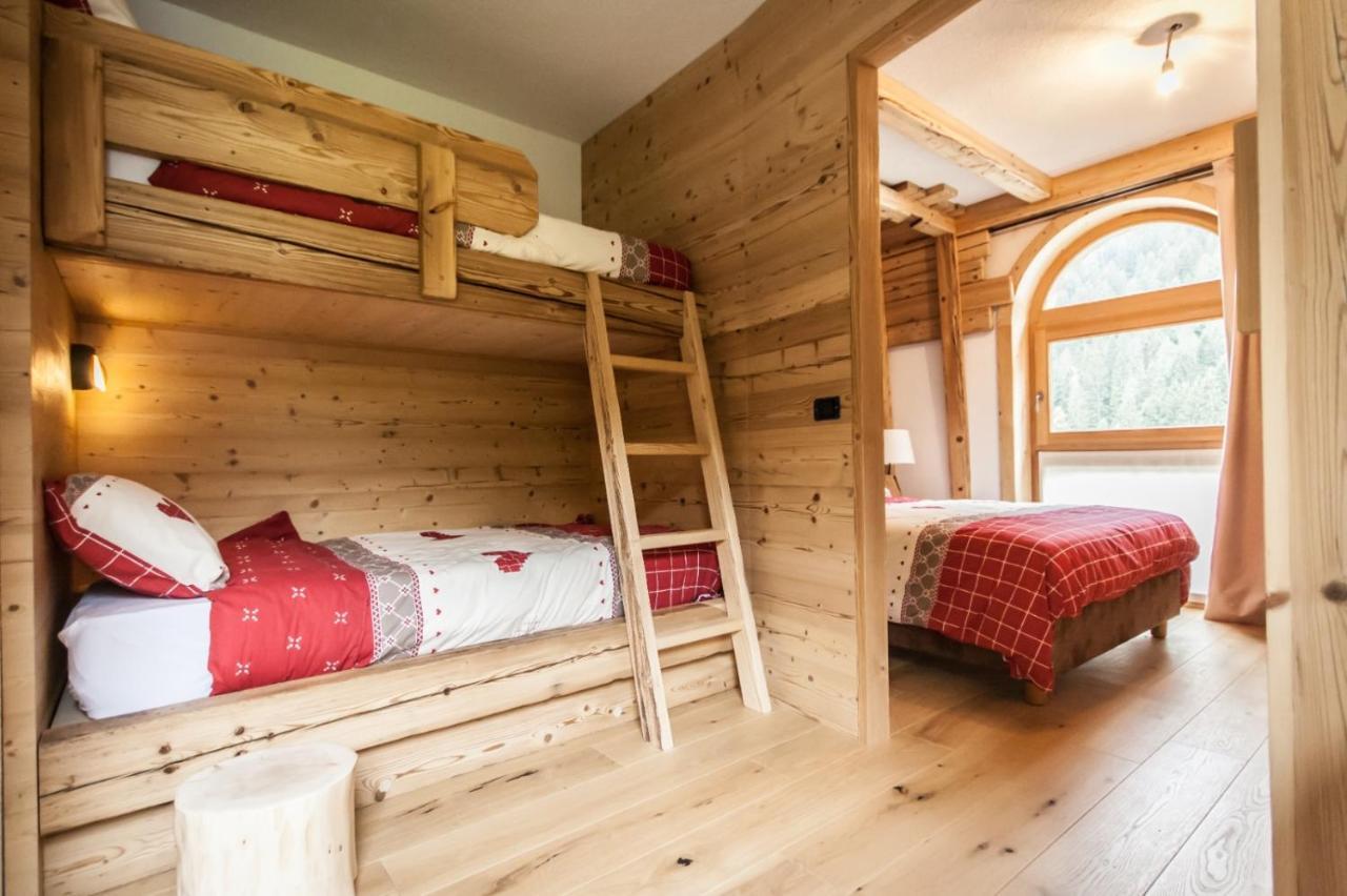 Mas Dei Bati Bed & Breakfast Pracorno di Rabbi Ngoại thất bức ảnh
